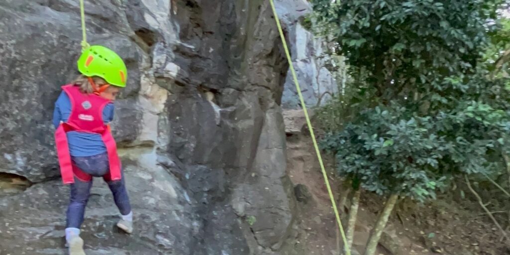 Escalada de Criança P.N. do Itatiaia